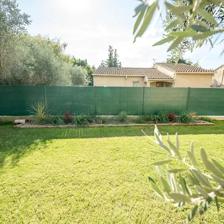 Kapetanakis 招待所 Redessan